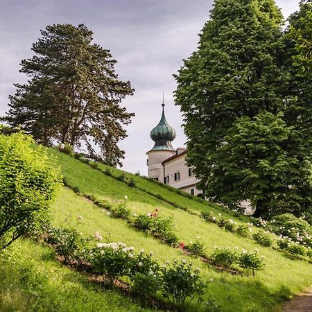 Urlaub In Schlossnaehe Артштеттен Экстерьер фото